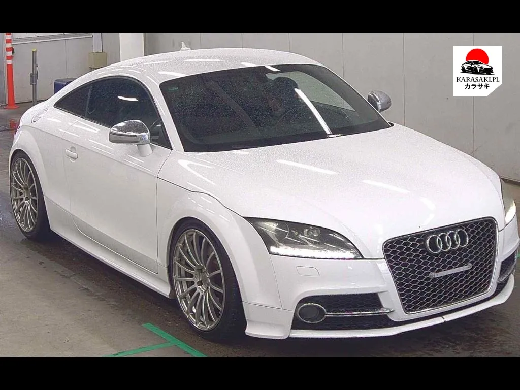 Audi TTS Coupe 2009 from a Japanese auction