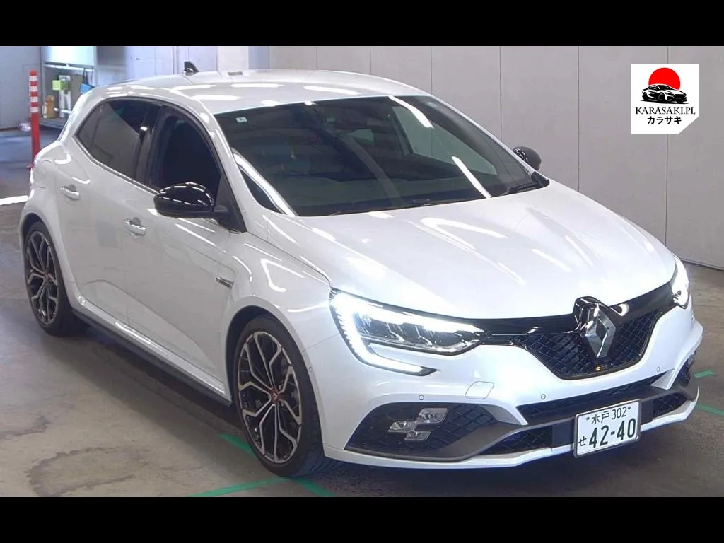 Renault Megane 2024 z aukcji japońskiej