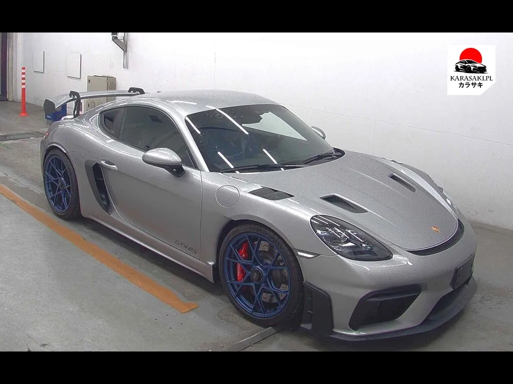 Porsche 718 Cayman 2022 z aukcji japońskiej
