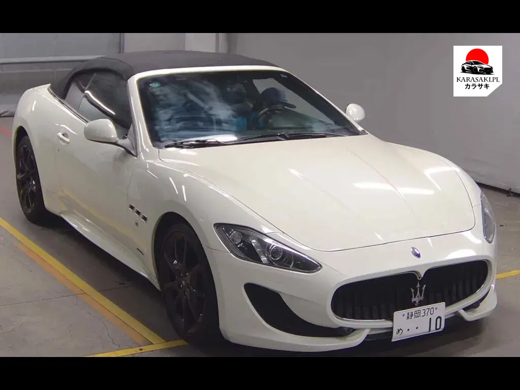 Maserati Grancabrio 2014 з японського аукціону