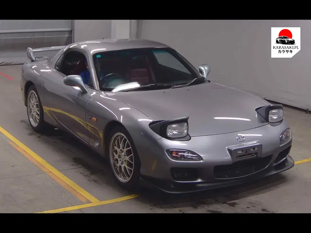 Mazda RX-7 2003 z aukcji japońskiej