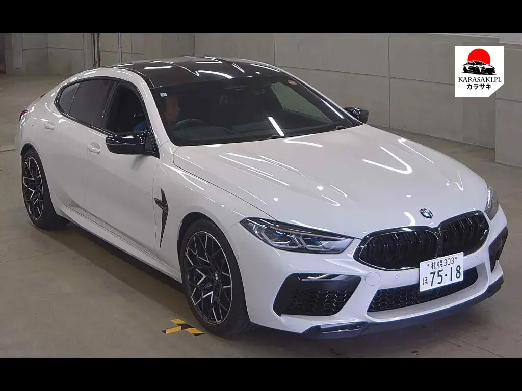 BMW M8 Gran Coupe 2023 z aukcji japońskiej