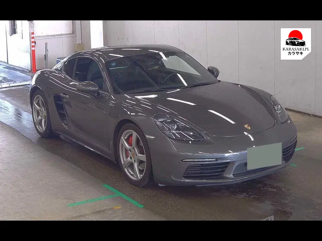 Porsche 718 Cayman 2017 z aukcji japońskiej