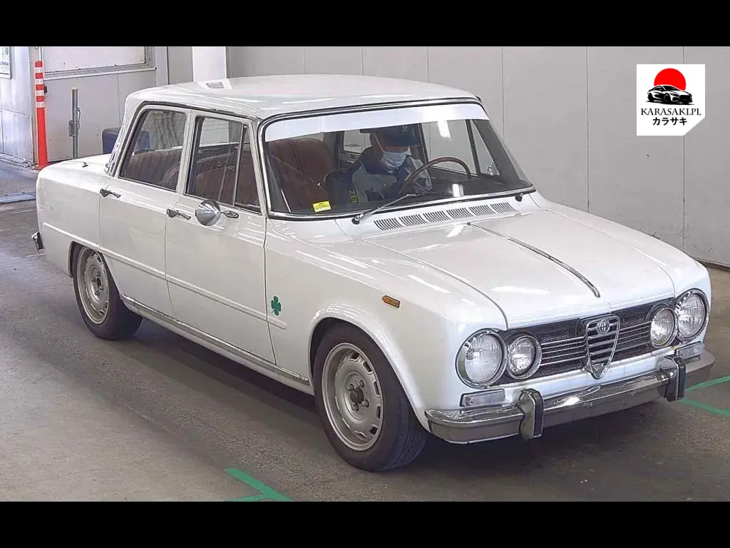 Alfa Romeo Giulia 2006 z aukcji japońskiej