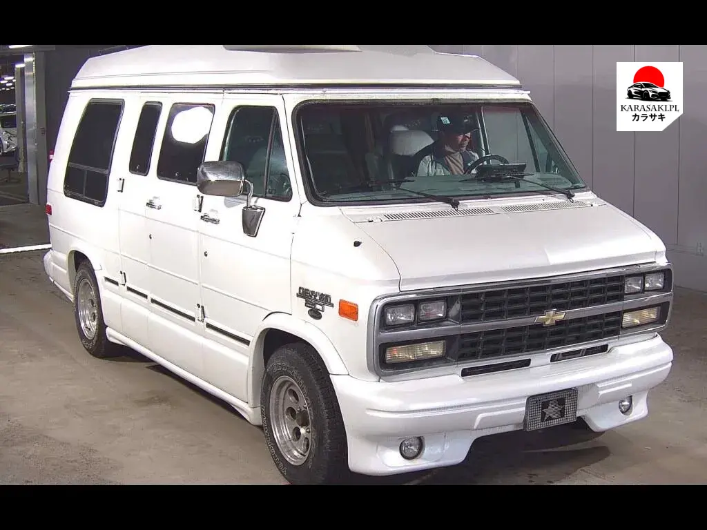 Chevrolet Chevyvan 1995 z aukcji japońskiej