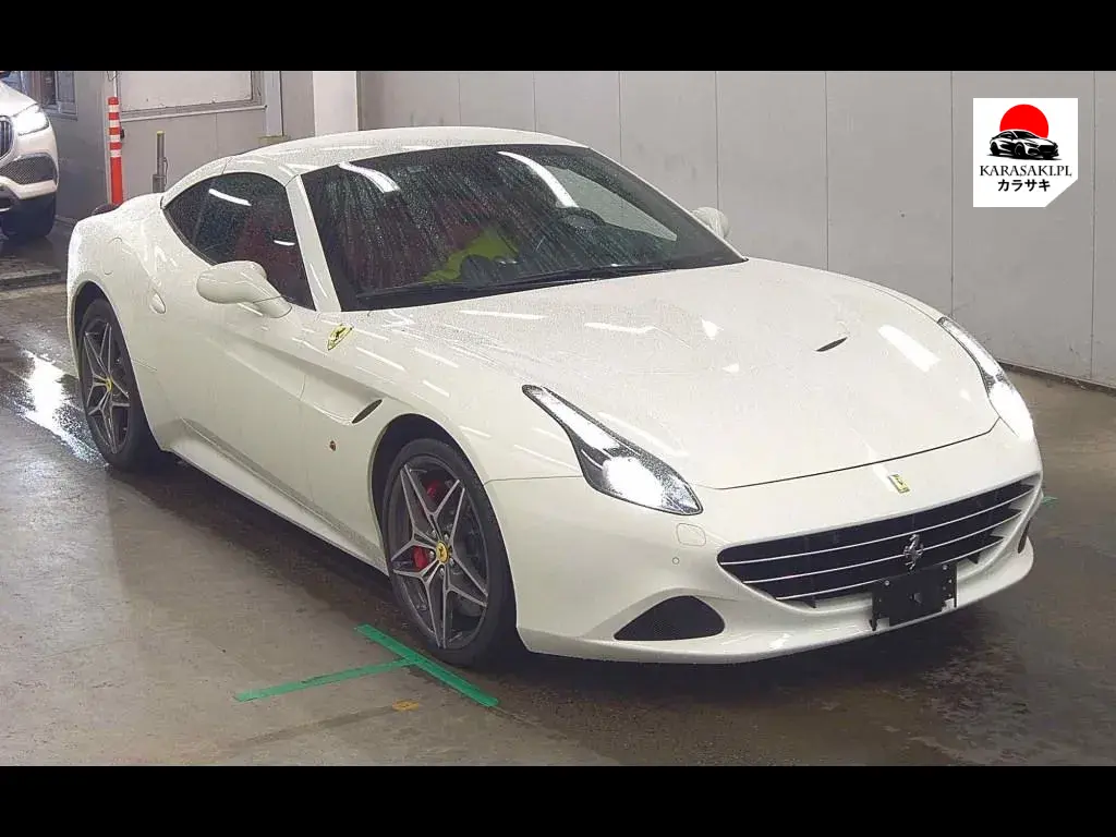Ferrari California T 2014 z aukcji japońskiej