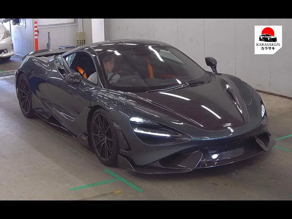 Mclaren 765LT 2021 z aukcji japońskiej