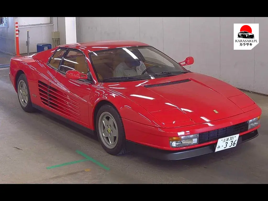 Ferrari Testarossa 1990 z aukcji japońskiej