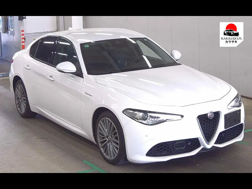 Alfa Romeo Giulia 2019 z aukcji japońskiej