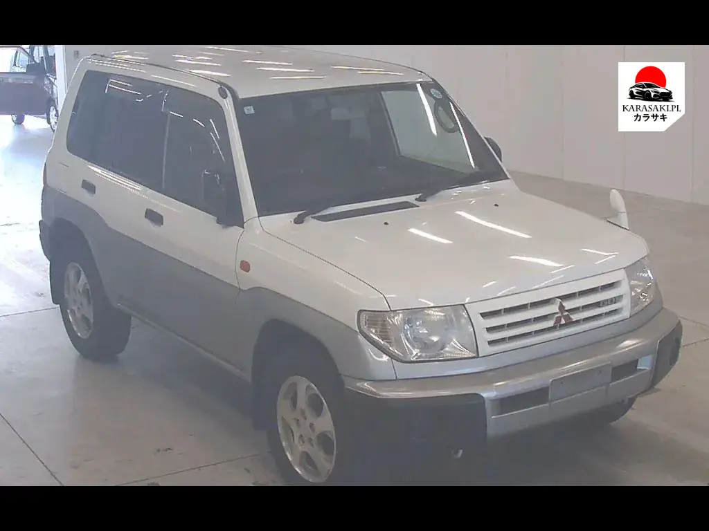 Mitsubishi Pajero Io 1999 z aukcji japońskiej
