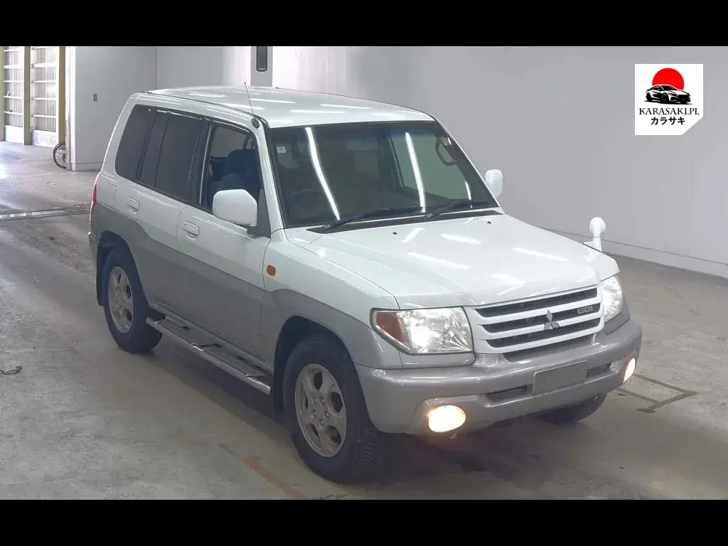 Mitsubishi Pajero Io 2000 z aukcji japońskiej