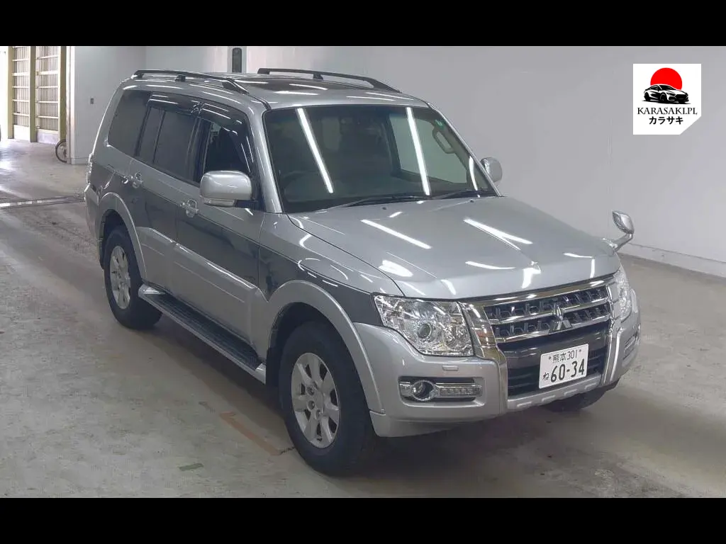 Mitsubishi Pajero 2019 z aukcji japońskiej