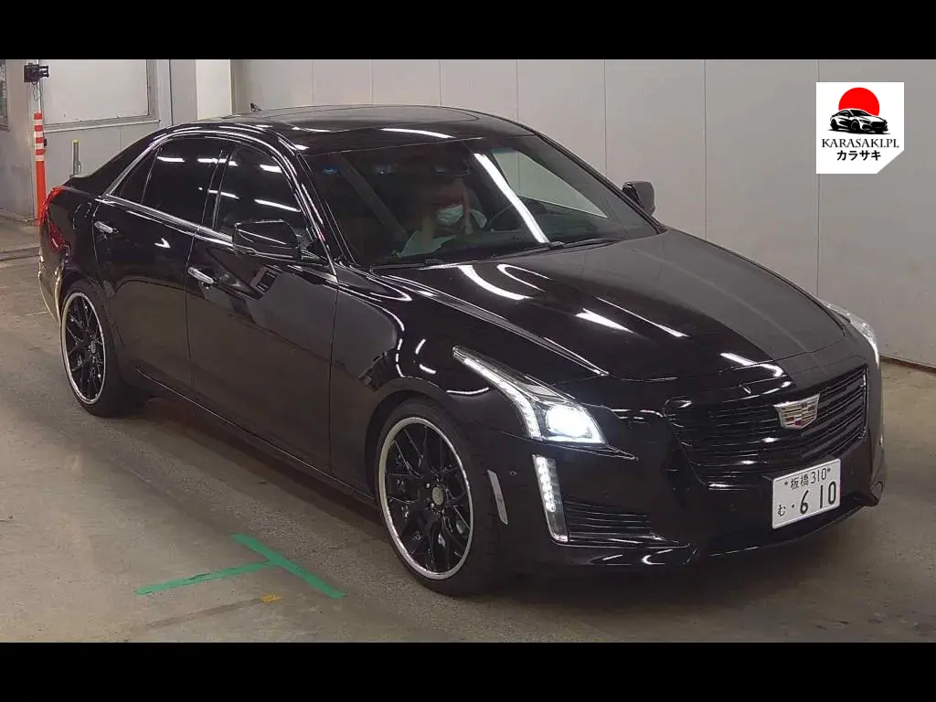Cadillac CTS 2017 z aukcji japońskiej