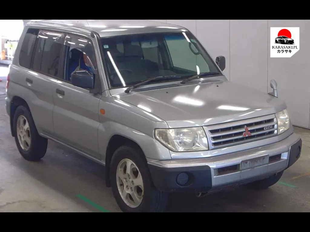 Mitsubishi Pajero Io 1999 z aukcji japońskiej
