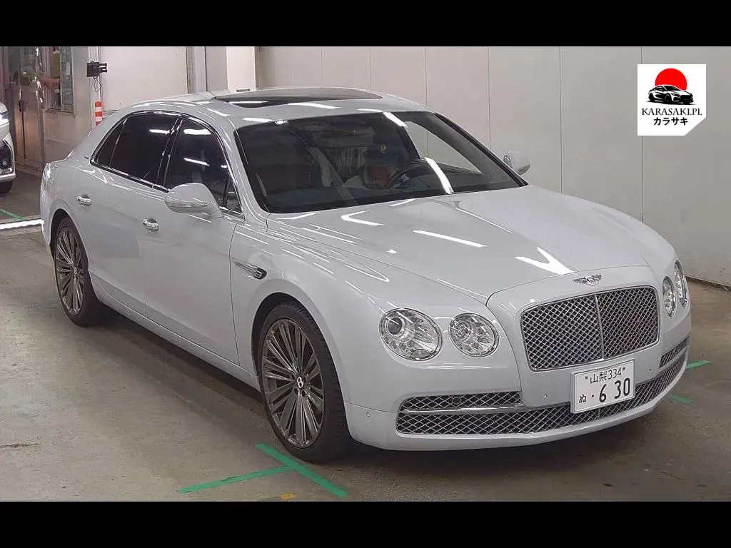 Bentley Flying Spur 2016 z aukcji japońskiej