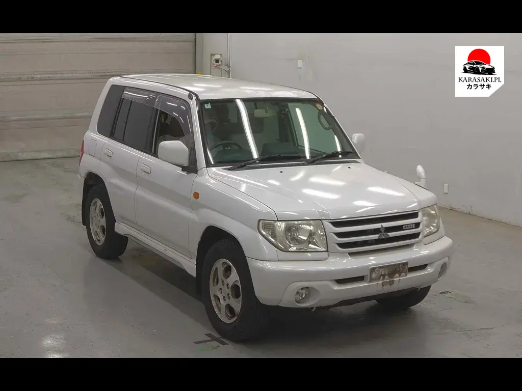 Mitsubishi Pajero Io 2002 z aukcji japońskiej