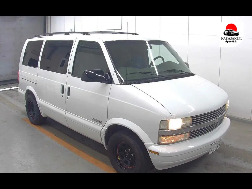 Chevrolet Astro 2002 z aukcji japońskiej