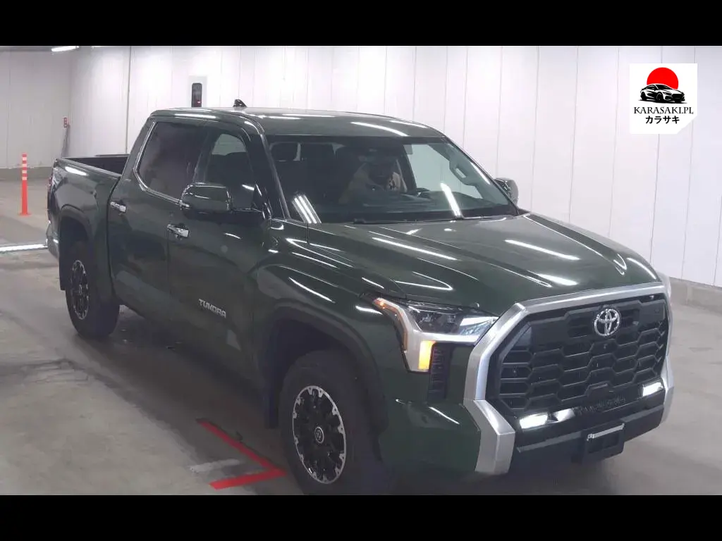 America Toyota Tundra 2024 z aukcji japońskiej