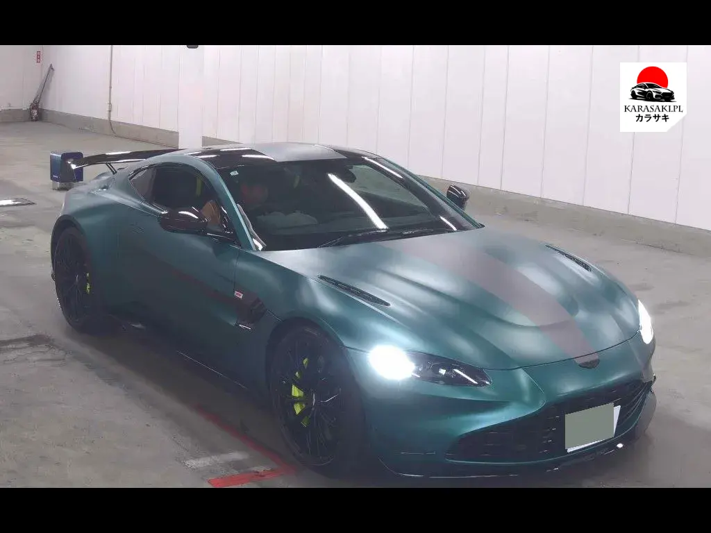 Aston Martin Vantage 2025 z aukcji japońskiej