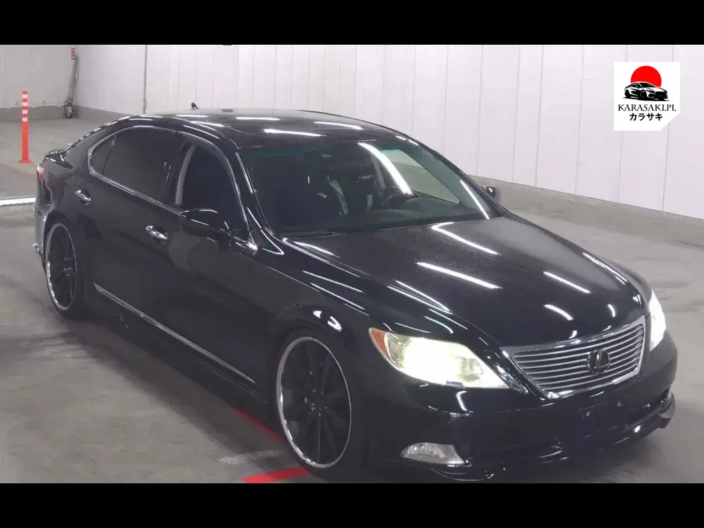Lexus (us) LS460L 2014 z aukcji japońskiej