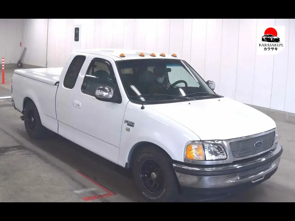 Ford F-150 2001 z aukcji japońskiej