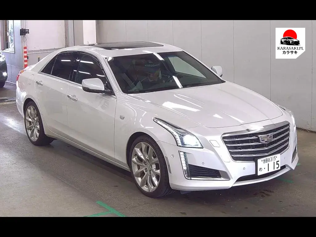 Cadillac CTS 2019 z aukcji japońskiej