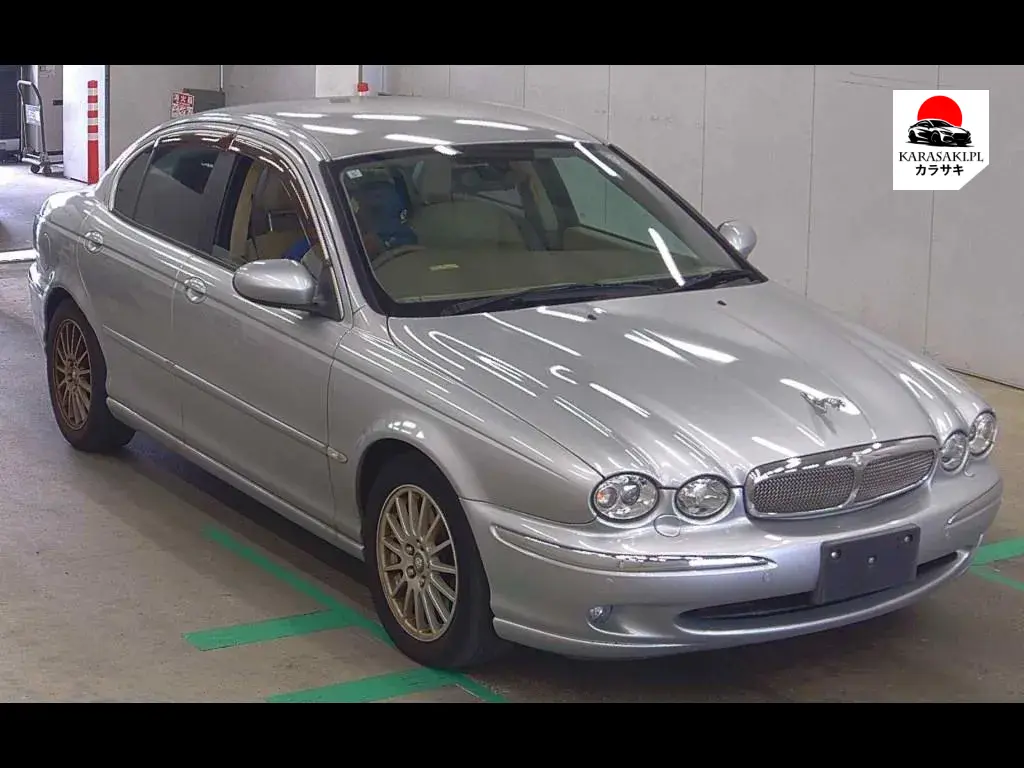 Jaguar X-Type 2006 з японського аукціону