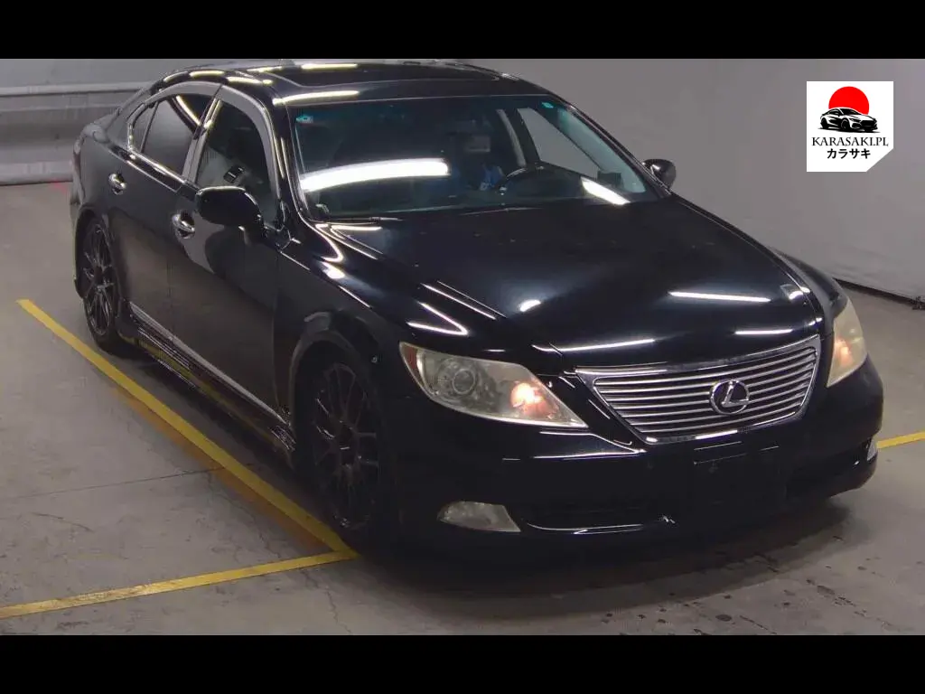 Lexus (us) LS460 2012 z aukcji japońskiej
