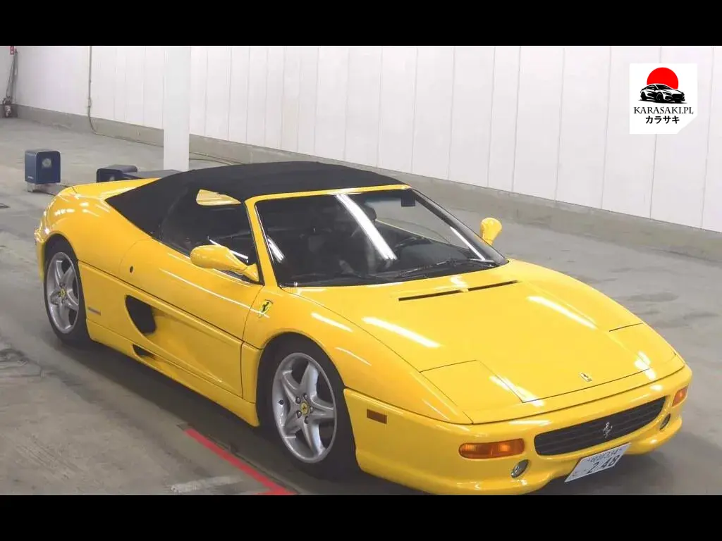 Ferrari F355 2022 z aukcji japońskiej