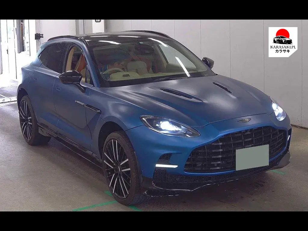 Aston Martin DBX 2023 z aukcji japońskiej