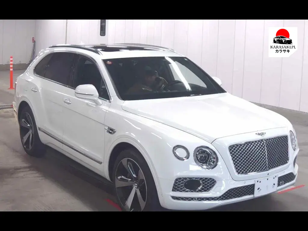 Bentley Bentayga 2016 z aukcji japońskiej