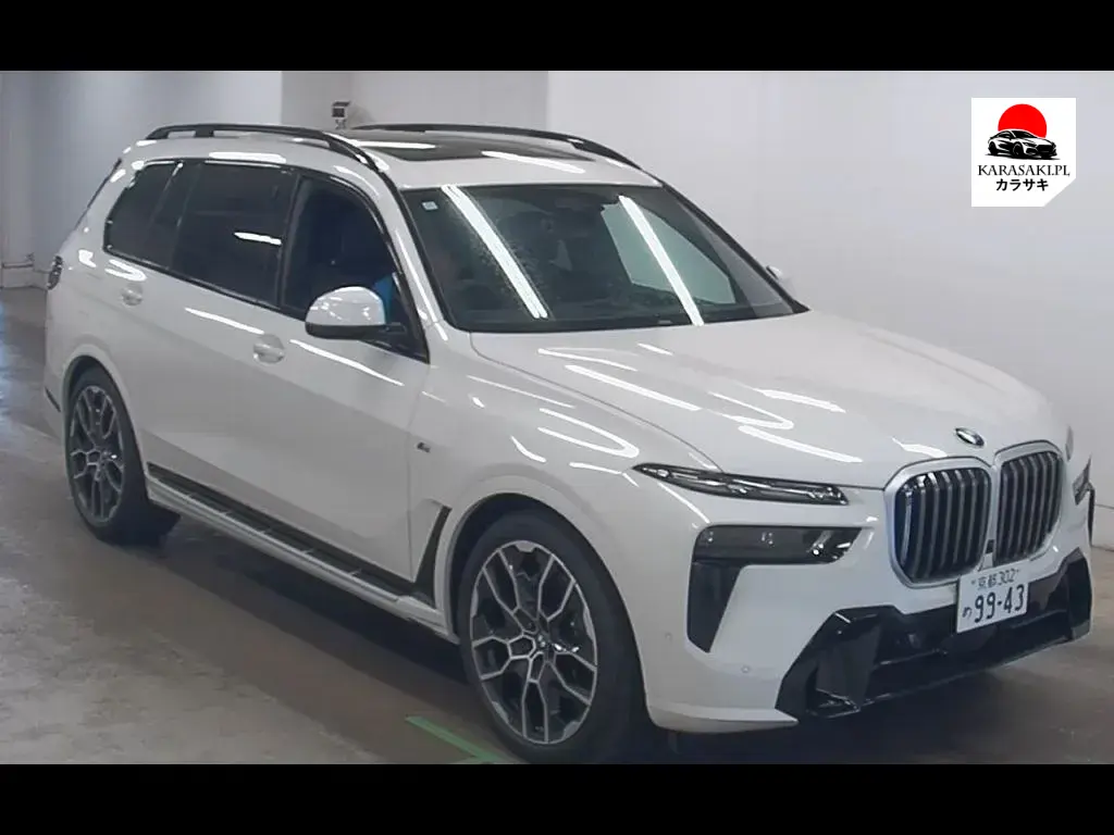 BMW X7 2025 z aukcji japońskiej