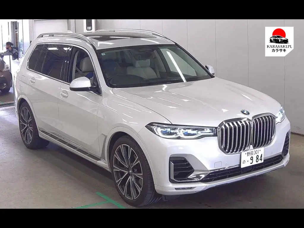 BMW X7 2020 z aukcji japońskiej