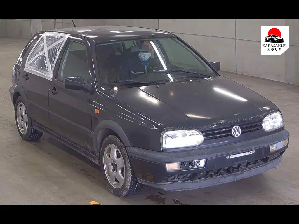 Volkswagen Golf 1994 z aukcji japońskiej