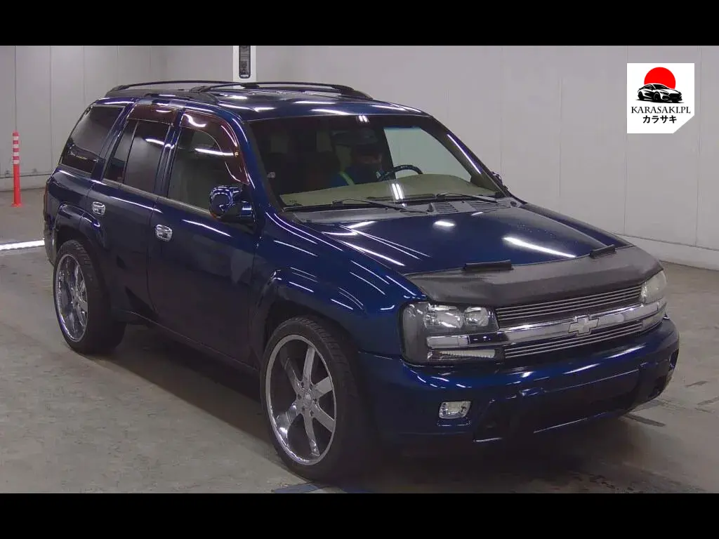 Chevrolet Trailblazer 2001 from a Japanese auction