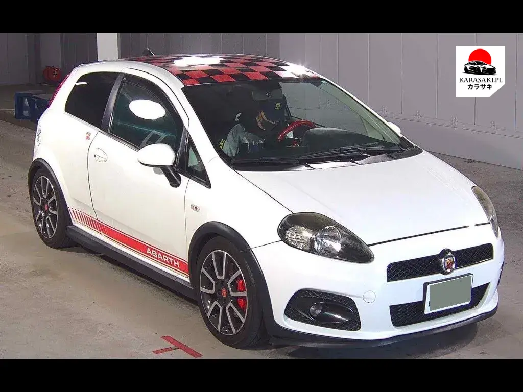 Abarth Grande Punto 2009 z aukcji japońskiej