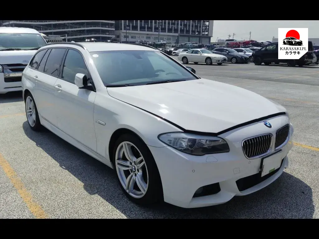 BMW 5 Series Touring 2013 z aukcji japońskiej