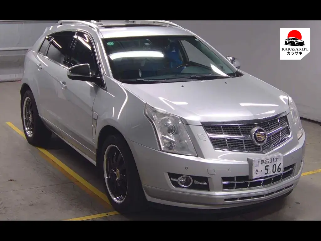 Cadillac SRX Crossover 2011 z aukcji japońskiej
