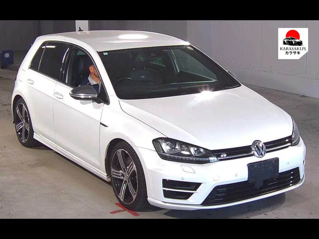 Volkswagen Golf R 2015 z aukcji japońskiej