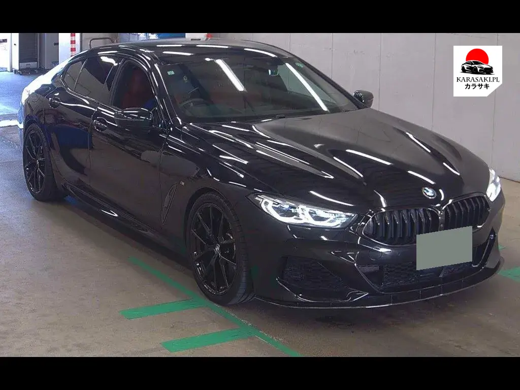 BMW 8 Series 2021 z aukcji japońskiej