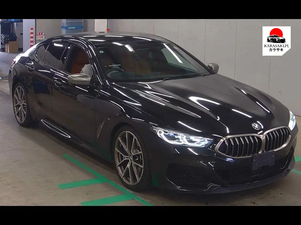 BMW 8 Series 2021 z aukcji japońskiej