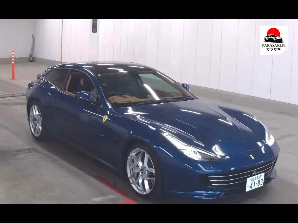Ferrari GTC4 Lusso 2018 z aukcji japońskiej