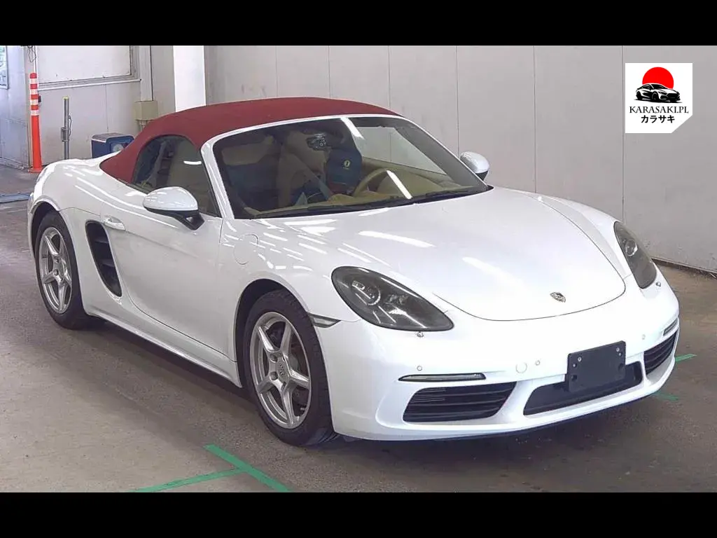 Porsche 718 Boxster 2016 з японського аукціону