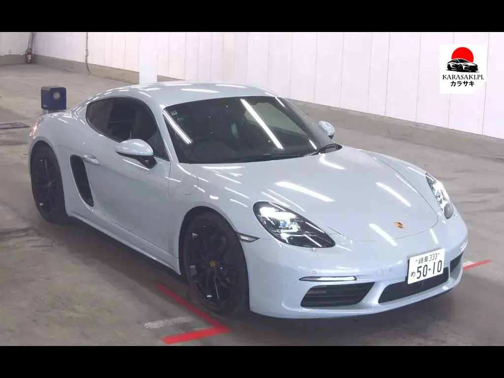 Porsche Cayman 2025 z aukcji japońskiej
