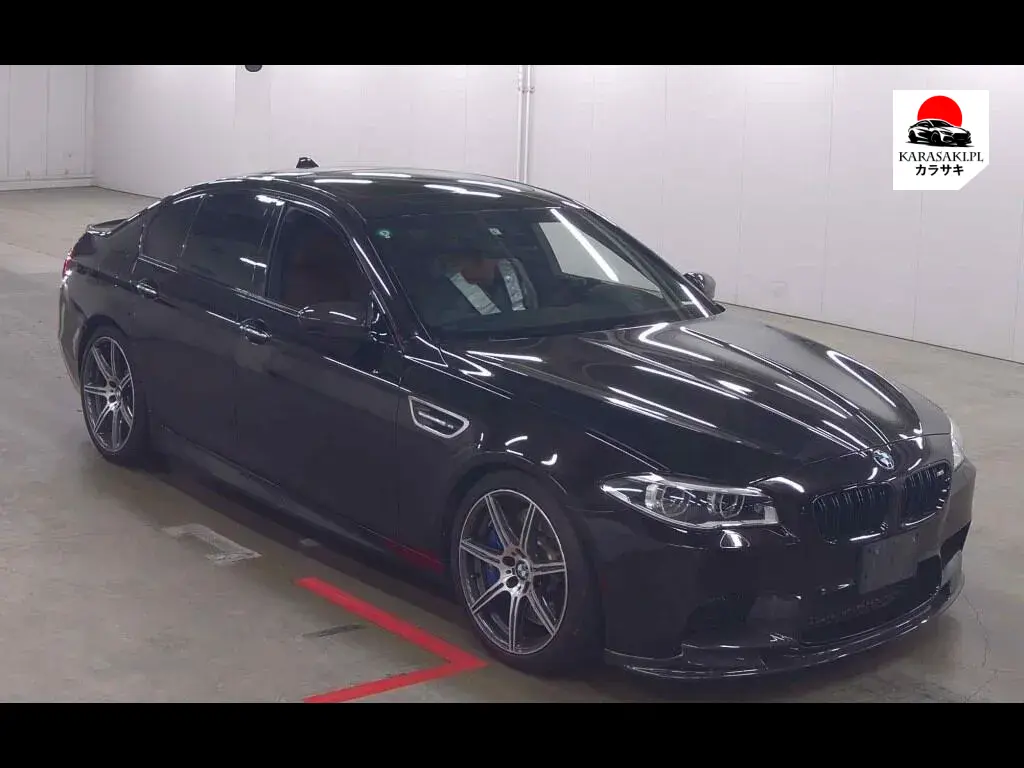 BMW M5 2015 z aukcji japońskiej