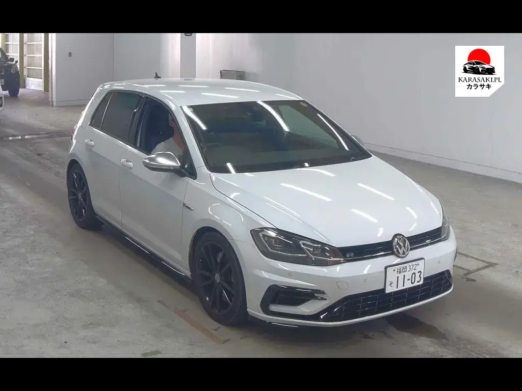 Volkswagen Golf R 2018 z aukcji japońskiej