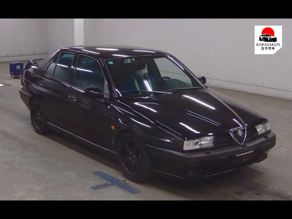 Alfa Romeo Alfa 155 1996 z aukcji japońskiej