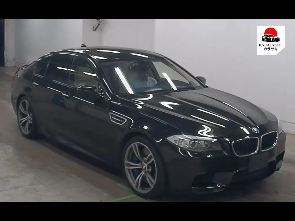 BMW M5 2012 z aukcji japońskiej