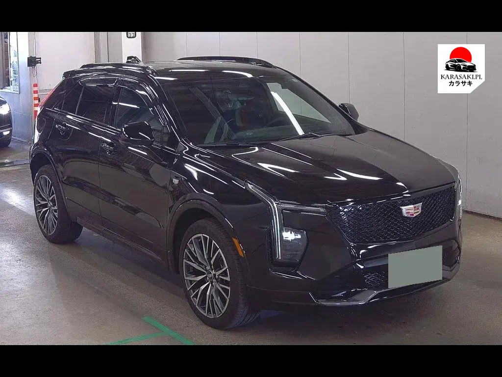 Cadillac XT4 2025 z aukcji japońskiej