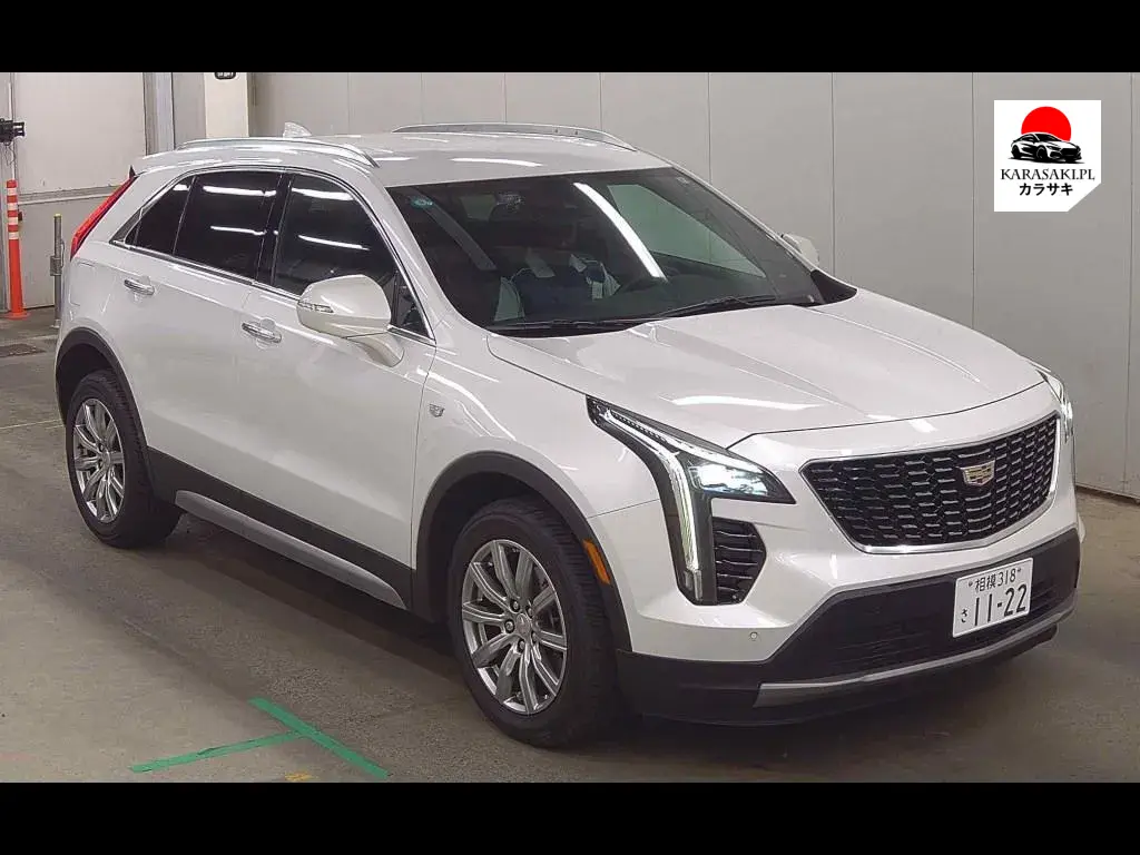 Cadillac XT4 2022 з японського аукціону